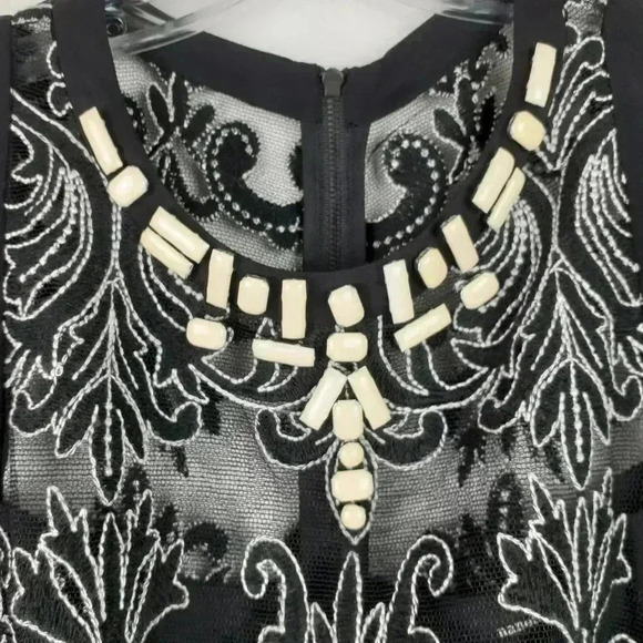 Nanette lepore Top Size 4 NWT - Picture 2 of 8